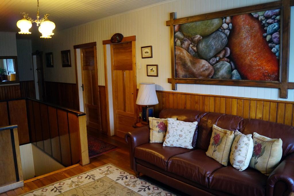 פורטו ואראס Tradicion Austral Bed & Breakfast מראה חיצוני תמונה