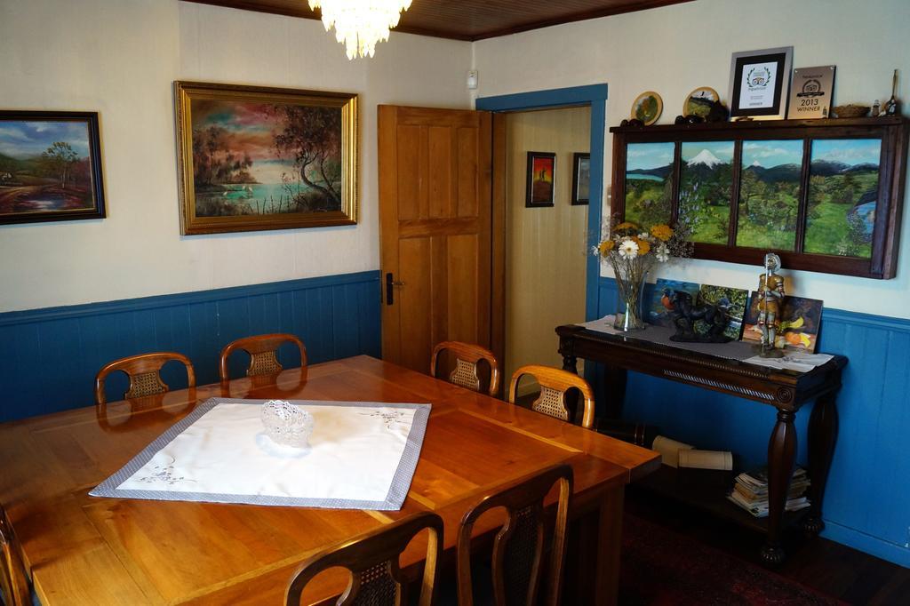 פורטו ואראס Tradicion Austral Bed & Breakfast מראה חיצוני תמונה